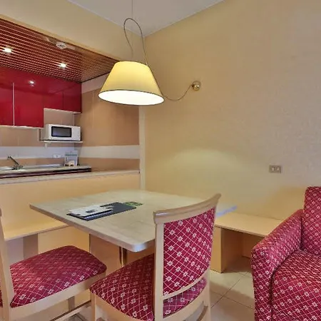 Ξενοδοχείο με διαμερίσματα Unaway & Quark Due Μιλάνο