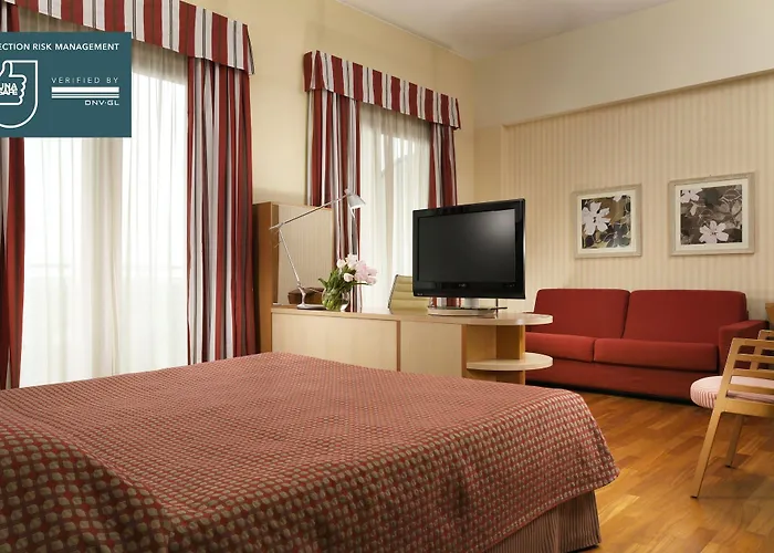 Unaway & Quark Due Aparthotel