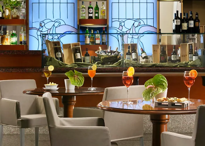 Unaway & Quark Due 4*