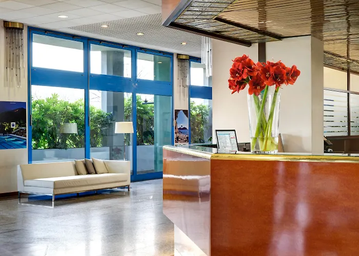 Aparthotel Unaway & Quark Due