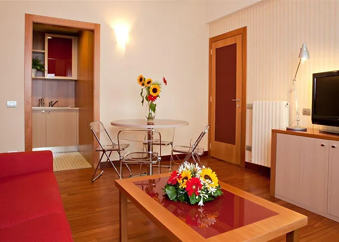 Unaway & Quark Due 4* Milaan